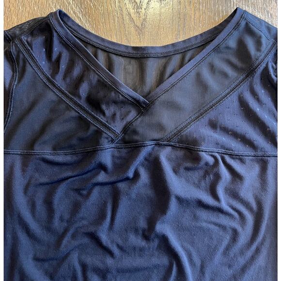 lululemon longsleeve 8 - Picture 6 of 10